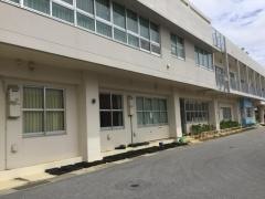 豊見城小学校