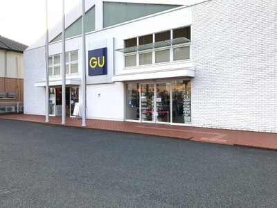 マーケットピア ジーユー 東尾道店 尾道市高須町