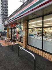 セブンイレブン　名古屋原南店