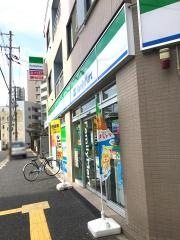 ファミリーマート　広島横川駅北口店