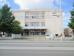 札苗小学校
