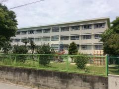金屋小学校