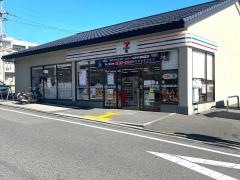 セブンイレブン　京都鷹峯藤林店