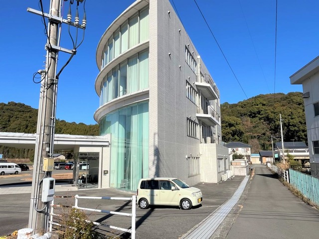 老人保健施設　優 施設外観