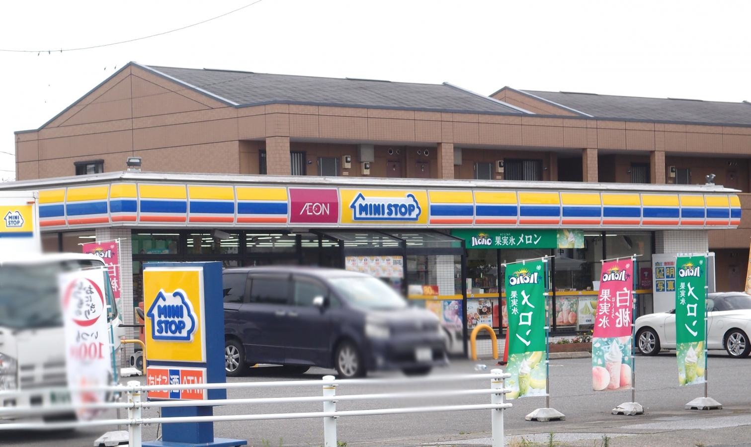建物外観です