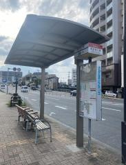 「熊手四ツ角」バス停留所