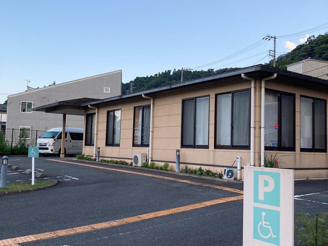 ふれあいの泉 施設外観