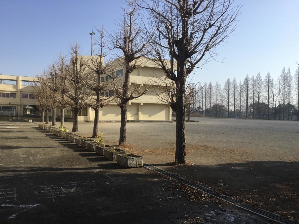 小室小学校