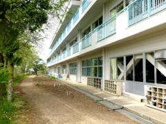 本郷小学校