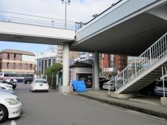 駅レンタカー長崎駅営業所