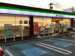 ファミリーマート　刈谷東店