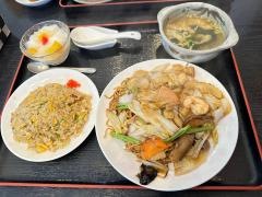 麗華