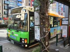 「歌舞伎町」バス停留所