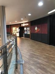シジャン　府中南口くるる店