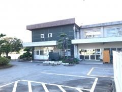湿津小学校