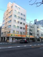 どらっぐぱぱす横川店