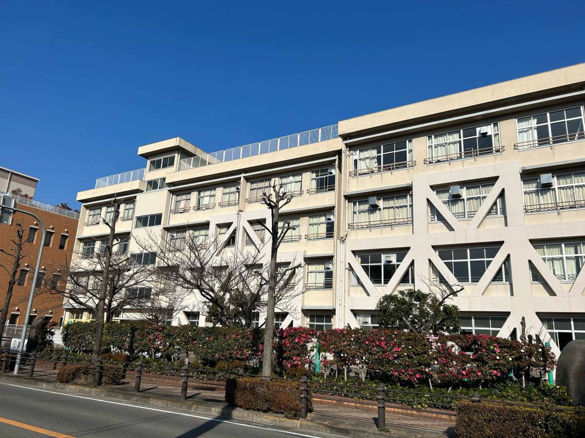 豊中 市立 高川 小学校