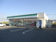 ファミリーマート　吉見の里南店