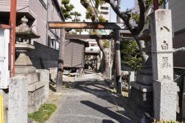 八白龍神社