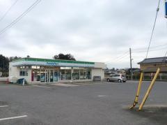 ファミリーマート　阿見中央店