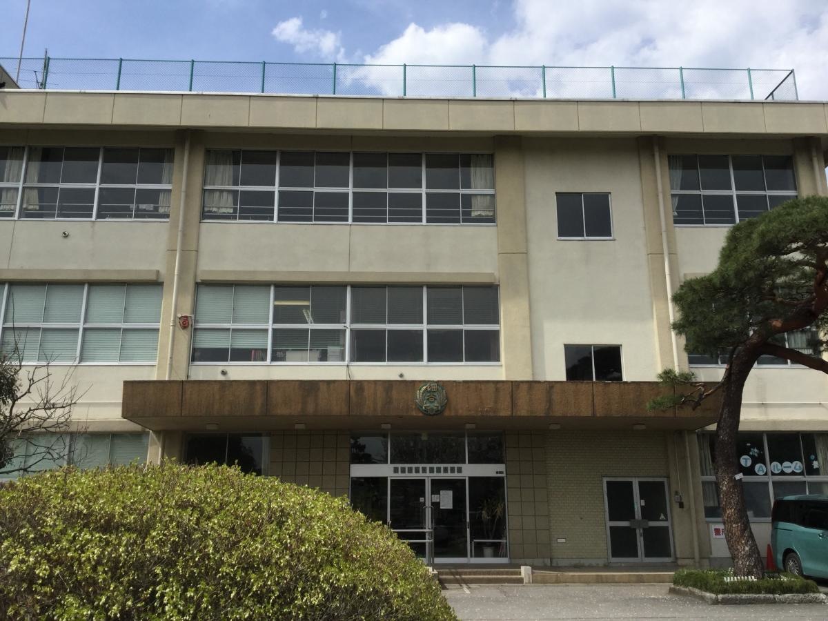細谷小学校