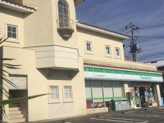 ファミリーマート　サンズ瀬谷五貫目町店