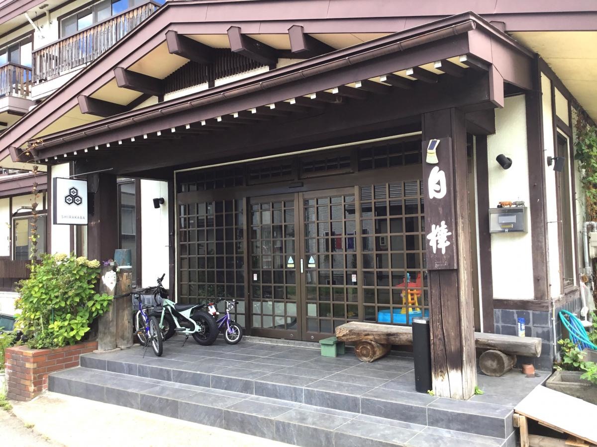 正面玄関