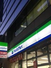 ファミリーマート　札幌北２条西３丁目店