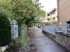 草加小学校