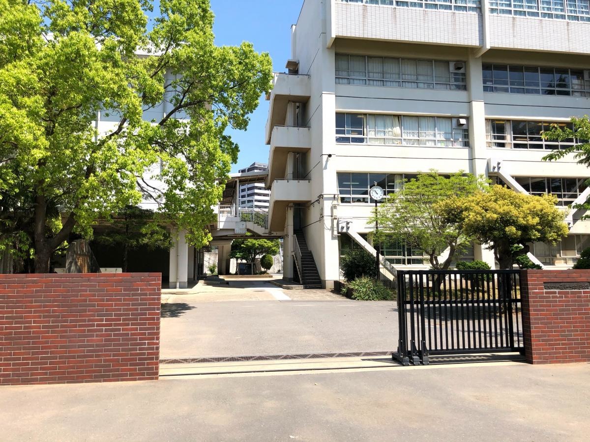 習志野市立第一中学校