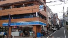 ローソン　文京本郷三丁目店