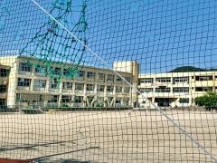 南部小学校