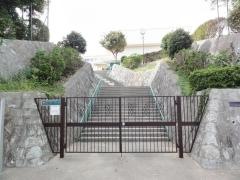 神戸市立高取台中学校