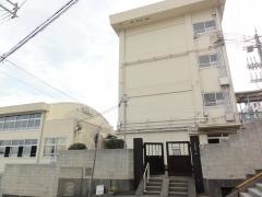 神戸市立高取台中学校