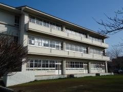 平恒小学校