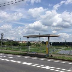 「平台入口」バス停留所