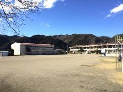 上小川小学校