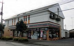 セブンイレブン　西真岡店