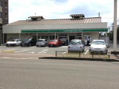 ローソンストア100　岩倉中央町店