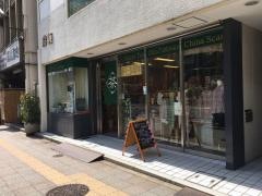 リリーの薔薇園