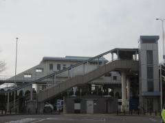 西岐阜駅