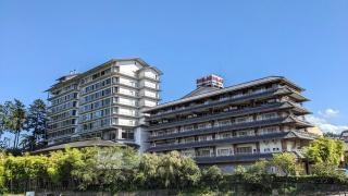 舌切雀のお宿磯部ガーデン
