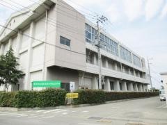 熊谷市立妻沼西中学校