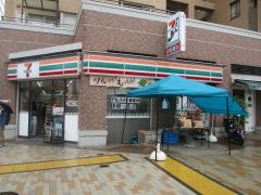 セブンイレブン　神戸ウイングスタジアム前店