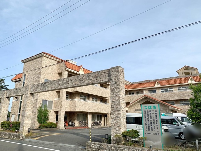 つばさ 施設外観