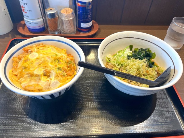 山田うどん食堂 新座畑中店／ホームメイト