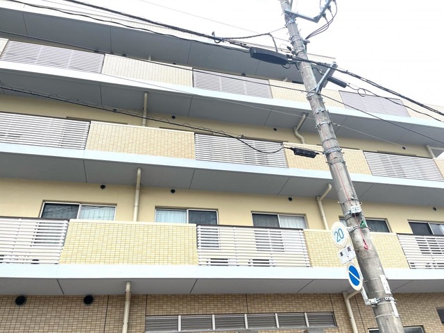 ラウンドコスモス大宮 施設外観