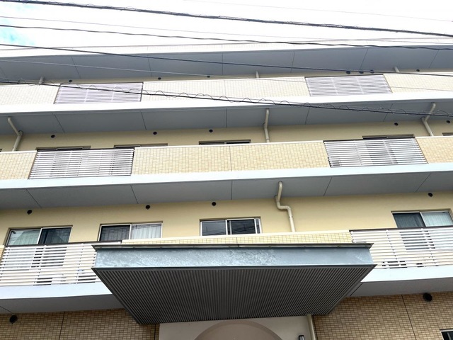 ラウンドコスモス大宮 施設外観
