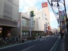 三井住友銀行中山支店