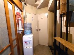 うな正